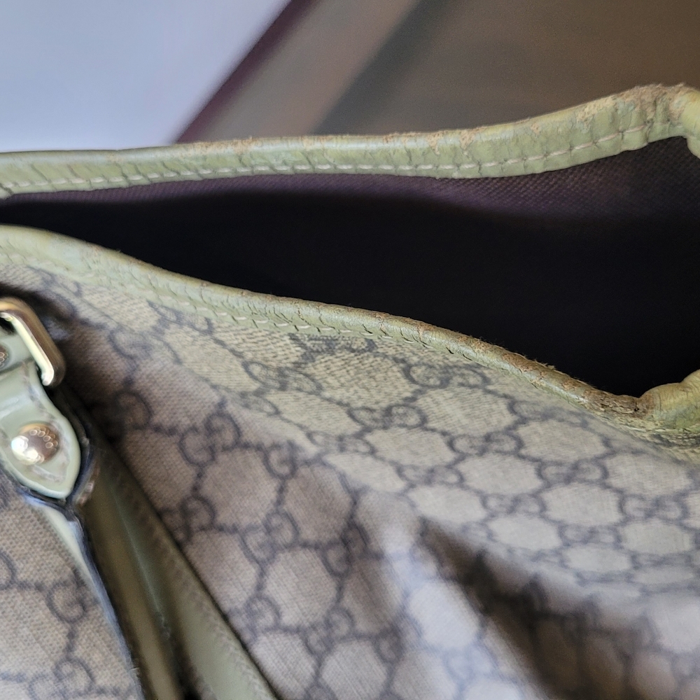 Gucci Tote - Picture 4 of 16